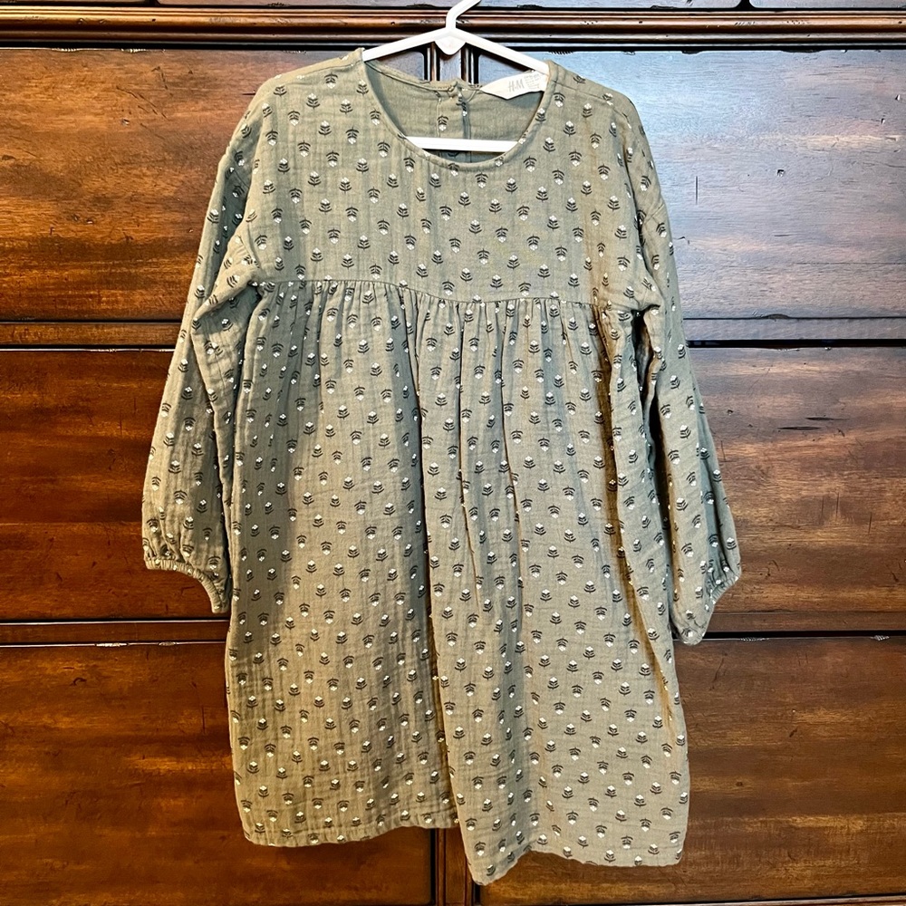 H&M olive green dress